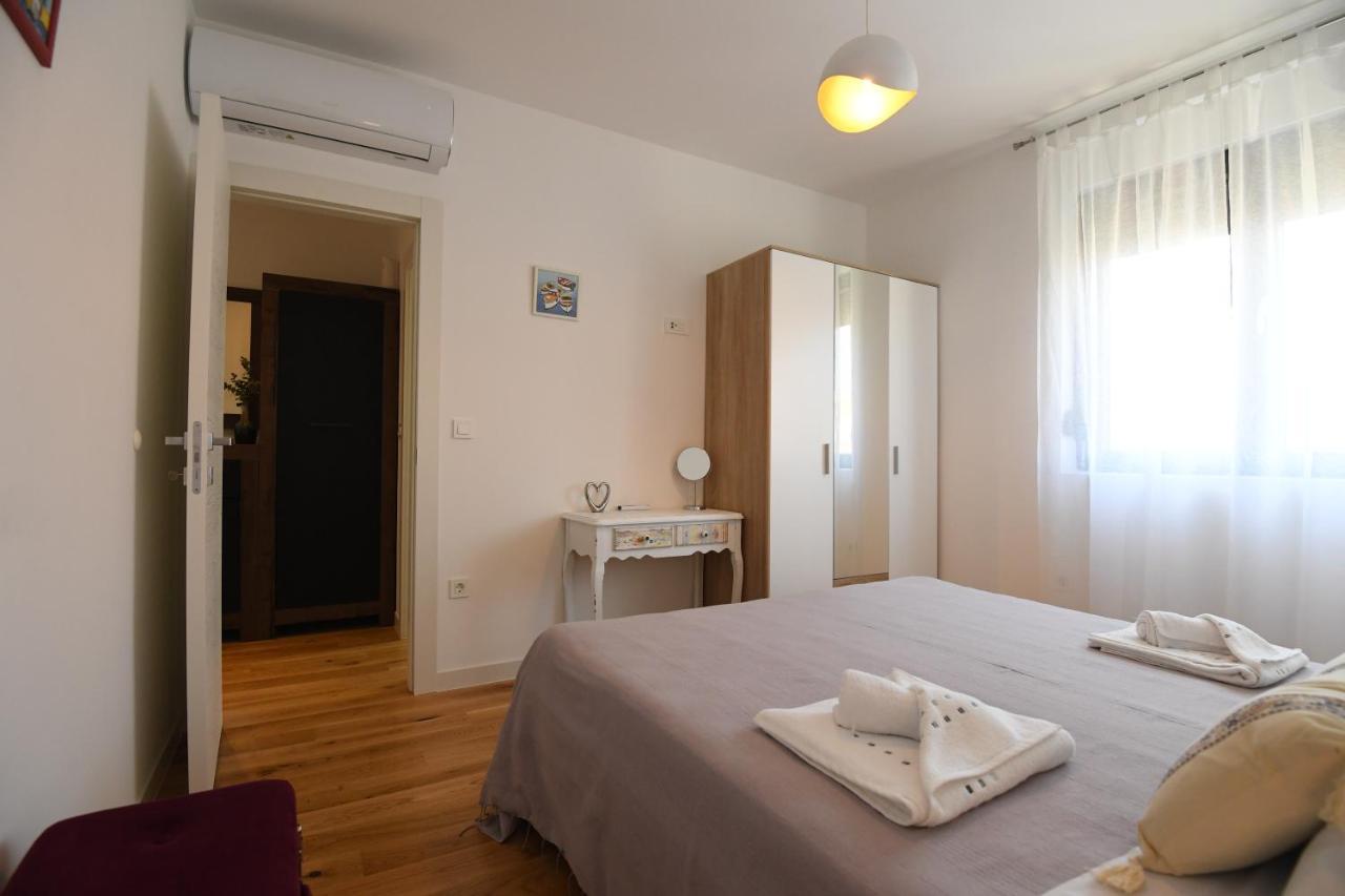 Apartment Maritimo Zadar Exterior photo